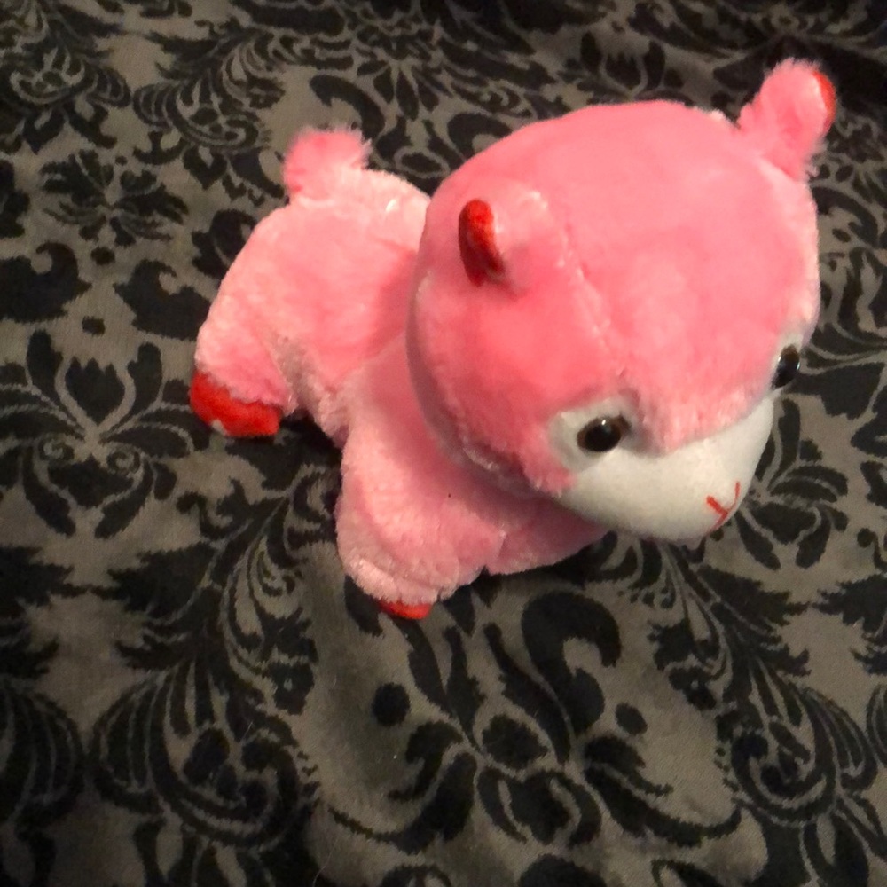 pink llama stuffie